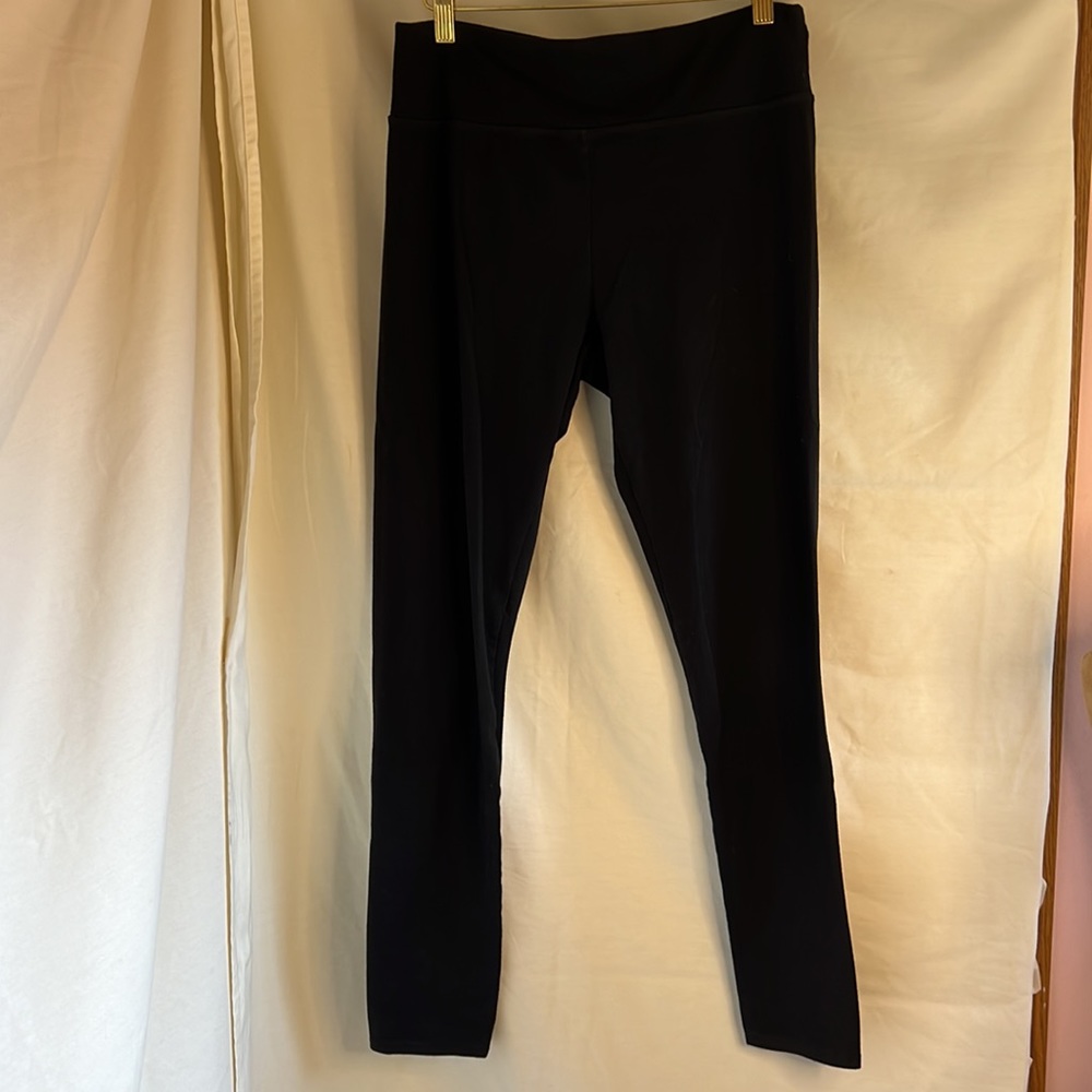 Aerie Size large Black chill play move leggings